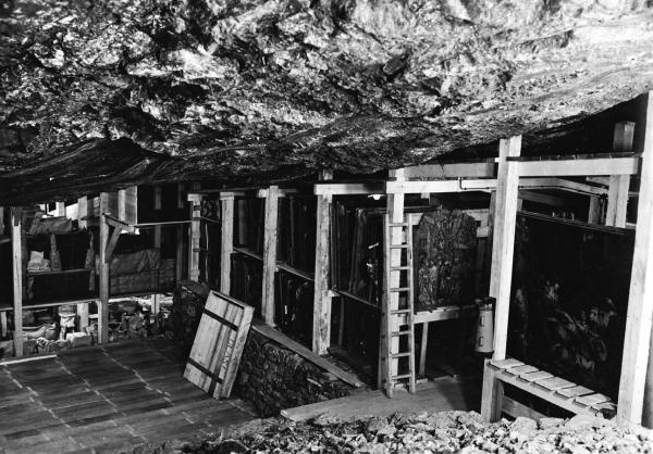 Иллюстрация к книге — Охотники за сокровищами [_42.jpg]