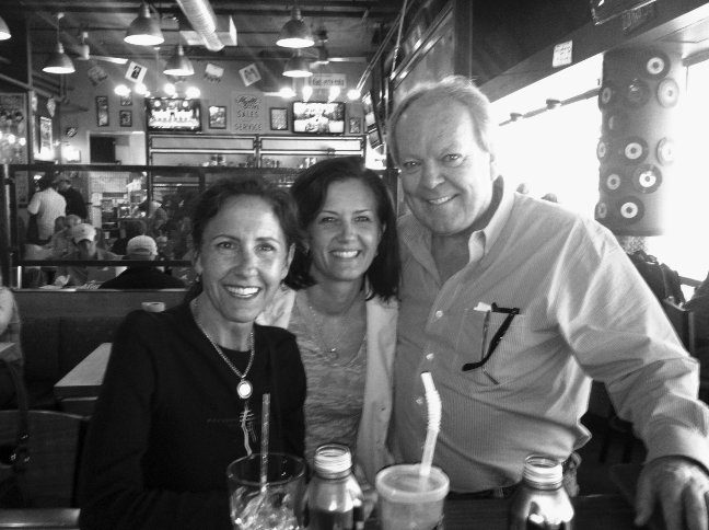 Иллюстрация к книге — Пока не сказано «прощай». Год жизни с радостью [i_024.jpg]