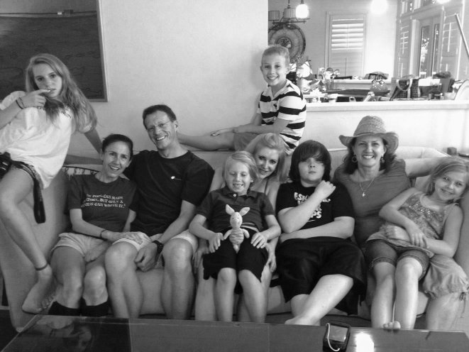 Иллюстрация к книге — Пока не сказано «прощай». Год жизни с радостью [i_044.jpg]