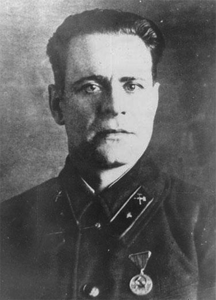 Иллюстрация к книге — РННА. Враг в советской форме [i_046.jpg]