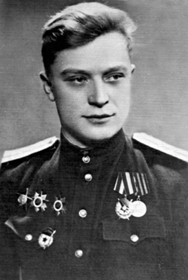 Иллюстрация к книге — Я взял Берлин и освободил Европу [vojjceovichvladimirviktorovich.jpg]