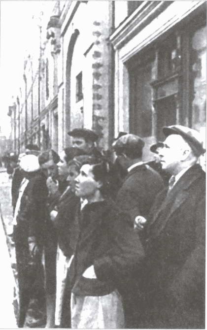 Иллюстрация к книге — Накануне 22 июня. Был ли готов Советский Союз к войне? [i_031.jpg]