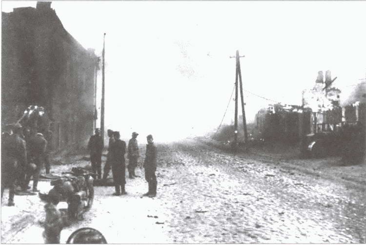 Иллюстрация к книге — Накануне 22 июня. Был ли готов Советский Союз к войне? [i_040.jpg]