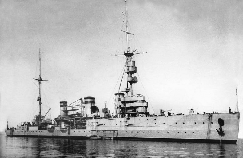 Иллюстрация к книге — Черноморский флот в Великой Отечественной войне. Краткий курс боевых действий [i_015.jpg]