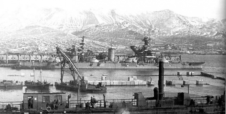 Иллюстрация к книге — Черноморский флот в Великой Отечественной войне. Краткий курс боевых действий [i_026.jpg]