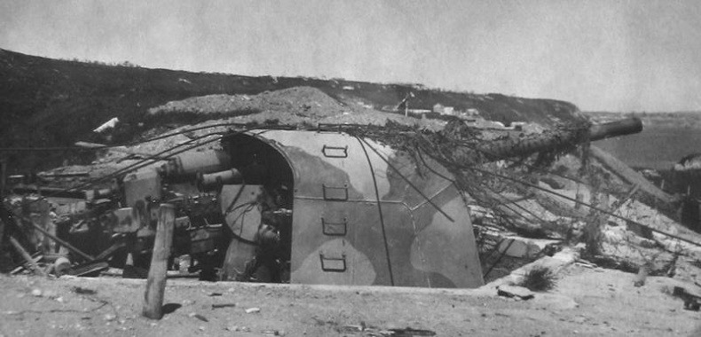 Иллюстрация к книге — Черноморский флот в Великой Отечественной войне. Краткий курс боевых действий [i_090.jpg]