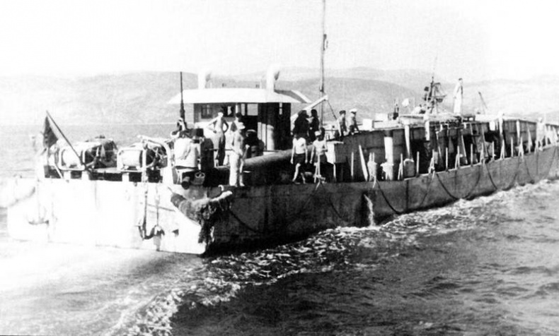 Иллюстрация к книге — Черноморский флот в Великой Отечественной войне. Краткий курс боевых действий [i_097.jpg]