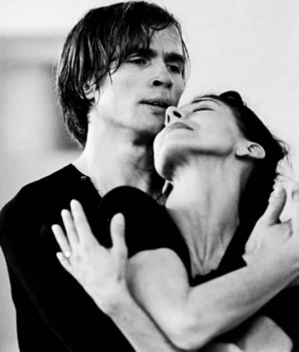 Иллюстрация к книге — Рудольф Нуреев. Я умру полубогом! [i_020.jpg]