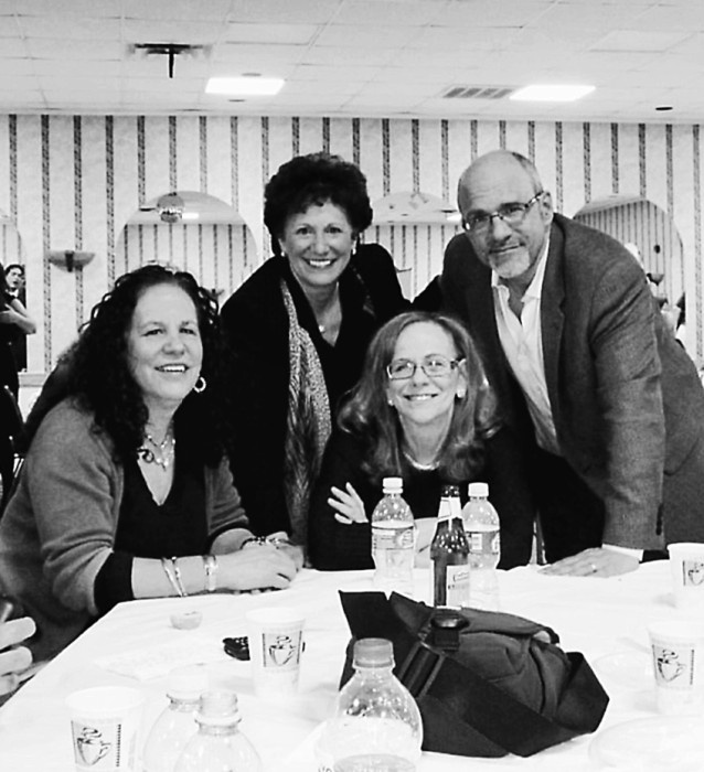 Иллюстрация к книге — Невидимая нить. Встреча, которая изменила все [_6_4.jpg]