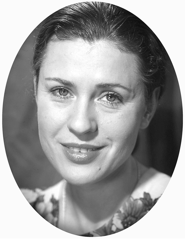 Иллюстрация к книге — Валентина Толкунова. Я не могу иначе. Жизнь, рассказанная ею самой [i_004.jpg]