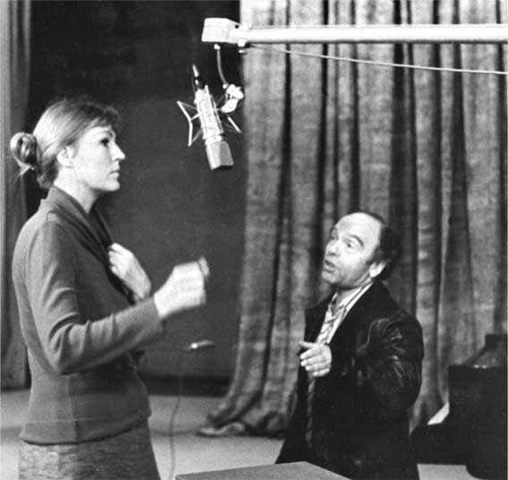 Иллюстрация к книге — Анна Герман. Сто воспоминаний о великой певице [i_005.jpg]