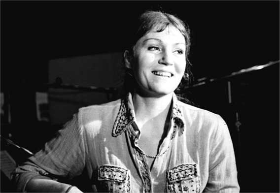 Иллюстрация к книге — Анна Герман. Сто воспоминаний о великой певице [i_052.jpg]