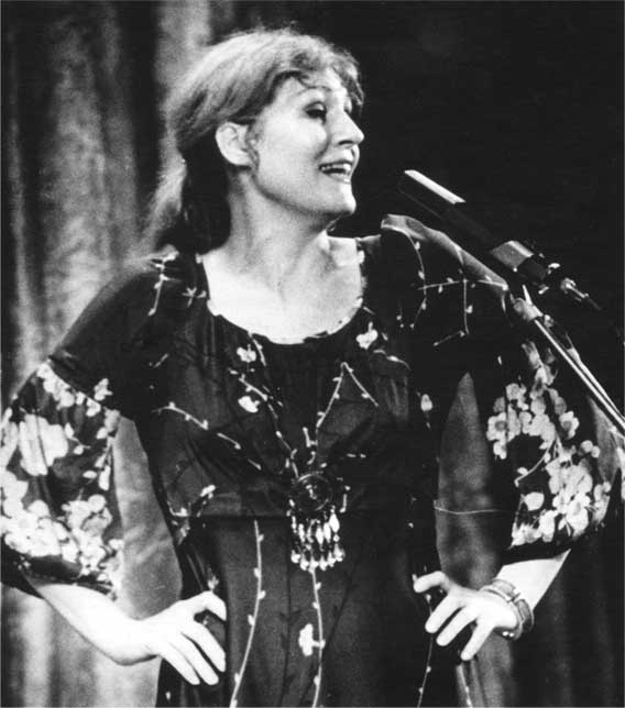 Иллюстрация к книге — Анна Герман. Сто воспоминаний о великой певице [i_080.jpg]