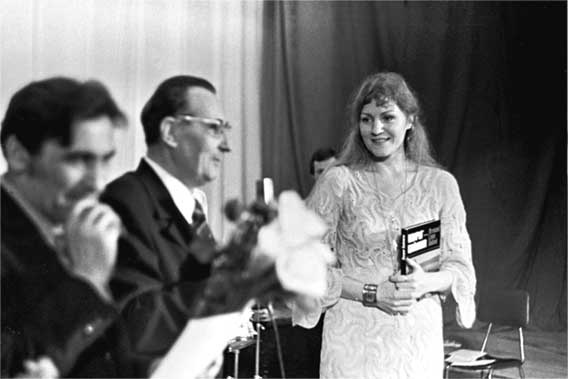 Иллюстрация к книге — Анна Герман. Сто воспоминаний о великой певице [i_085.jpg]