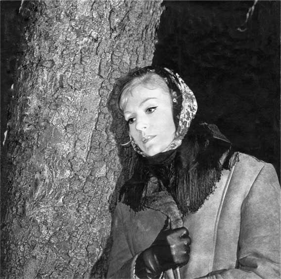 Иллюстрация к книге — Анна Герман. Сто воспоминаний о великой певице [i_097.jpg]