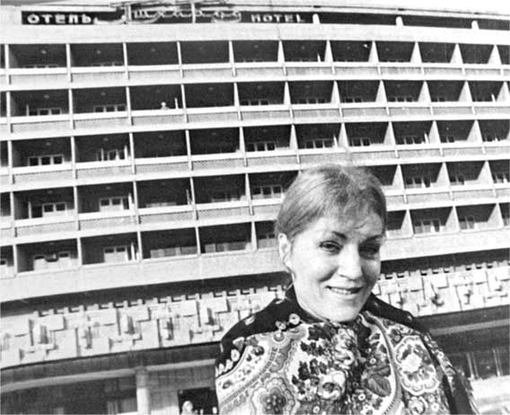 Иллюстрация к книге — Анна Герман. Сто воспоминаний о великой певице [i_121.jpg]