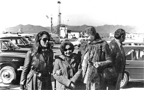 Иллюстрация к книге — Анна Герман. Сто воспоминаний о великой певице [i_131.jpg]