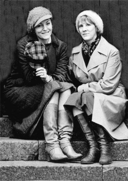 Иллюстрация к книге — Анна Герман. Сто воспоминаний о великой певице [i_136.jpg]