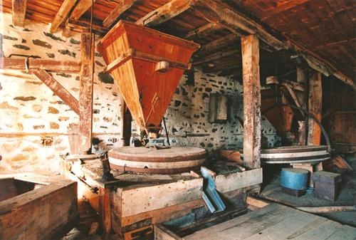 Иллюстрация к книге — Афонская кухня [i_004.jpg]