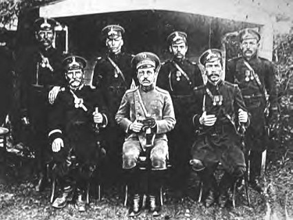 Иллюстрация к книге — Жизнь русского обывателя. На шумных улицах градских [pic_18.jpg]