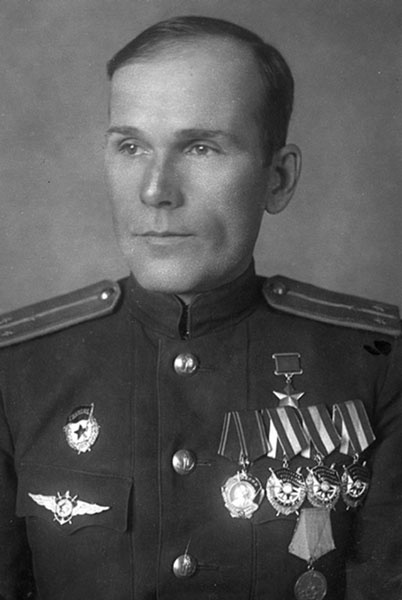 Иллюстрация к книге — Нас звали «смертниками». Исповедь торпедоносца [block_001608_page_486_image_0001.jpg]