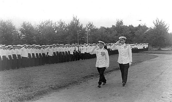 Иллюстрация к книге — Нас звали «смертниками». Исповедь торпедоносца [block_001608_page_579_image_0001.jpg]