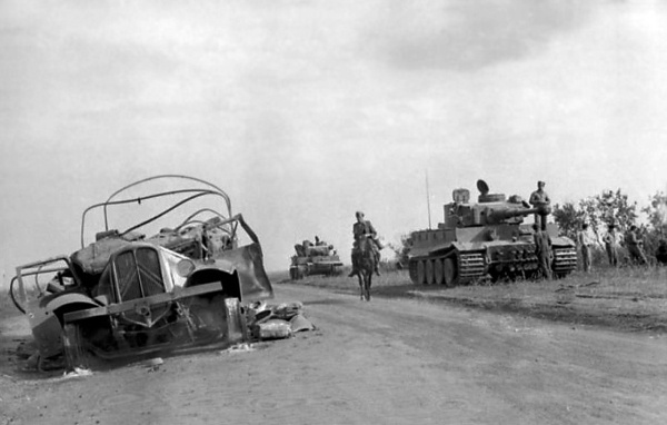 Иллюстрация к книге — Освобождение. Переломные сражения 1943 года [i_088.jpg]