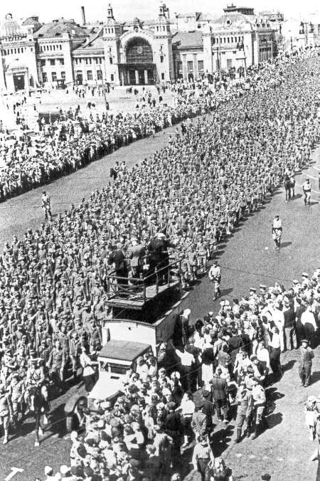 Иллюстрация к книге — Военные тайны ХХ века [i_017.jpg]