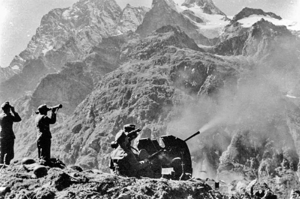 Иллюстрация к книге — По обе стороны фронта. Неизвестные факты Великой Отечественной войны [i_010.jpg]