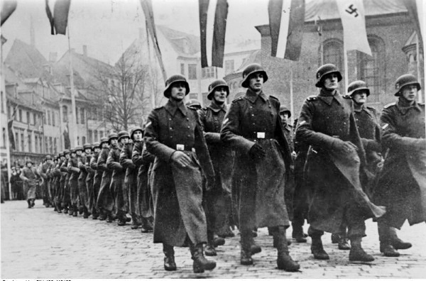 Иллюстрация к книге — По обе стороны фронта. Неизвестные факты Великой Отечественной войны [i_028.jpg]