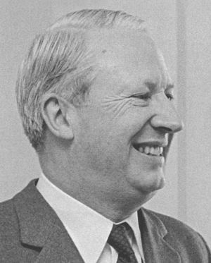 Иллюстрация к книге — Маргарет Тэтчер [i_013.jpg]