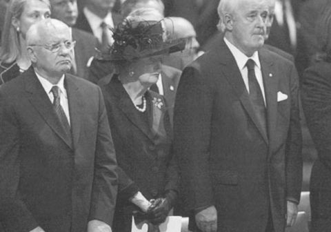 Иллюстрация к книге — Маргарет Тэтчер [i_061.jpg]