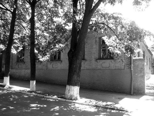 Иллюстрация к книге — Неизвестный Лангемак. Конструктор "катюш" [i_014.jpg]