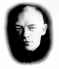 Иллюстрация к книге — Неизвестный Лангемак. Конструктор "катюш" [i_044.jpg]