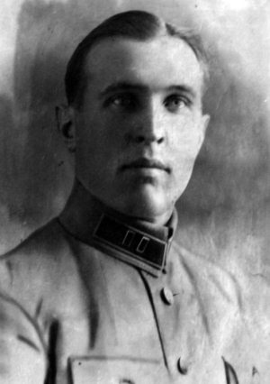 Иллюстрация к книге — Неизвестный Лангемак. Конструктор "катюш" [i_045.jpg]