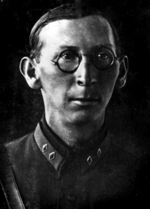 Иллюстрация к книге — Неизвестный Лангемак. Конструктор "катюш" [i_046.jpg]