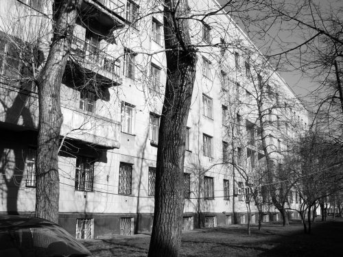 Иллюстрация к книге — Неизвестный Лангемак. Конструктор "катюш" [i_052.jpg]