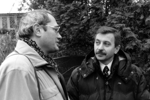 Иллюстрация к книге — Неизвестный Лангемак. Конструктор "катюш" [i_124.jpg]