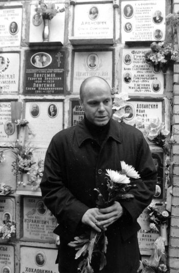 Иллюстрация к книге — Неизвестный Лангемак. Конструктор "катюш" [i_125.jpg]