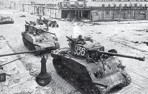 Иллюстрация к книге — Все для фронта? Как на самом деле ковалась победа [i_063.jpg]