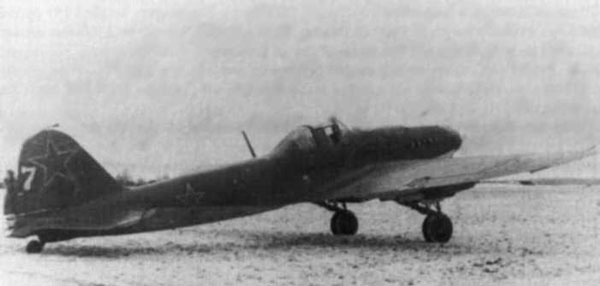 Иллюстрация к книге — "Лаптежник" против "черной смерти". Обзор развития и действий немецкой и советской штурмовой авиации в ходе Второй мировой войны [i_033.jpg]