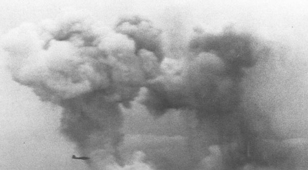 Иллюстрация к книге — "Лаптежник" против "черной смерти". Обзор развития и действий немецкой и советской штурмовой авиации в ходе Второй мировой войны [i_039.jpg]