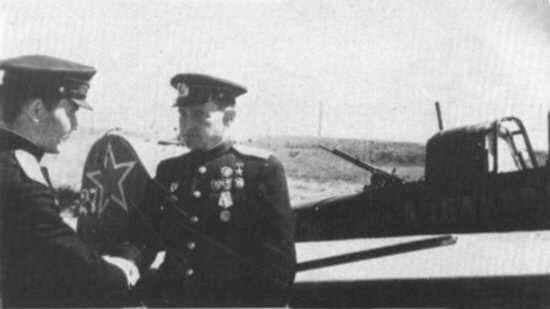 Иллюстрация к книге — "Лаптежник" против "черной смерти". Обзор развития и действий немецкой и советской штурмовой авиации в ходе Второй мировой войны [i_050.jpg]