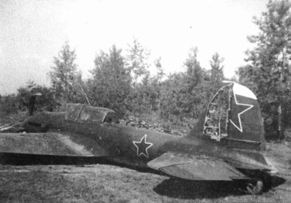 Иллюстрация к книге — "Лаптежник" против "черной смерти". Обзор развития и действий немецкой и советской штурмовой авиации в ходе Второй мировой войны [i_085.jpg]