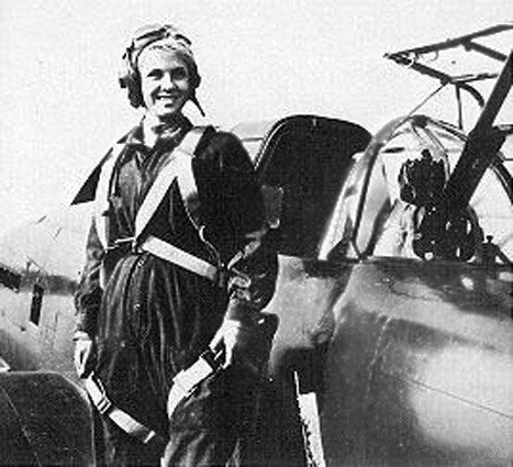 Иллюстрация к книге — "Лаптежник" против "черной смерти". Обзор развития и действий немецкой и советской штурмовой авиации в ходе Второй мировой войны [i_098.jpg]