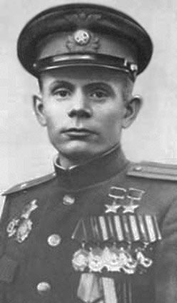 Иллюстрация к книге — "Лаптежник" против "черной смерти". Обзор развития и действий немецкой и советской штурмовой авиации в ходе Второй мировой войны [i_143.jpg]