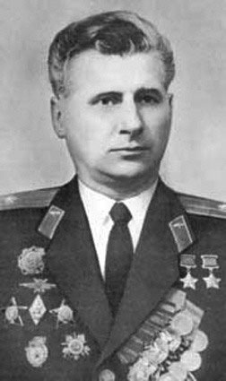 Иллюстрация к книге — "Лаптежник" против "черной смерти". Обзор развития и действий немецкой и советской штурмовой авиации в ходе Второй мировой войны [i_144.jpg]