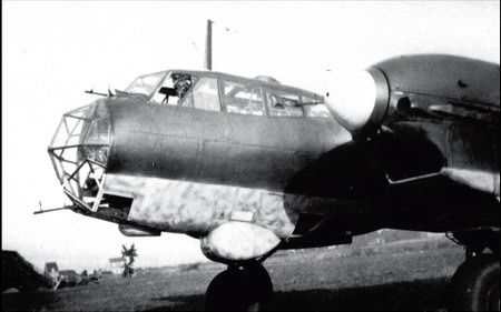 Иллюстрация к книге — Самолеты-призраки Третьего Рейха. Секретные операции Люфтваффе [i_041.jpg]