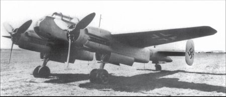 Иллюстрация к книге — Самолеты-призраки Третьего Рейха. Секретные операции Люфтваффе [i_054.jpg]