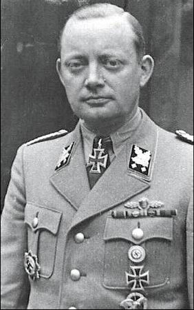 Иллюстрация к книге — Самолеты-призраки Третьего Рейха. Секретные операции Люфтваффе [i_092.jpg]